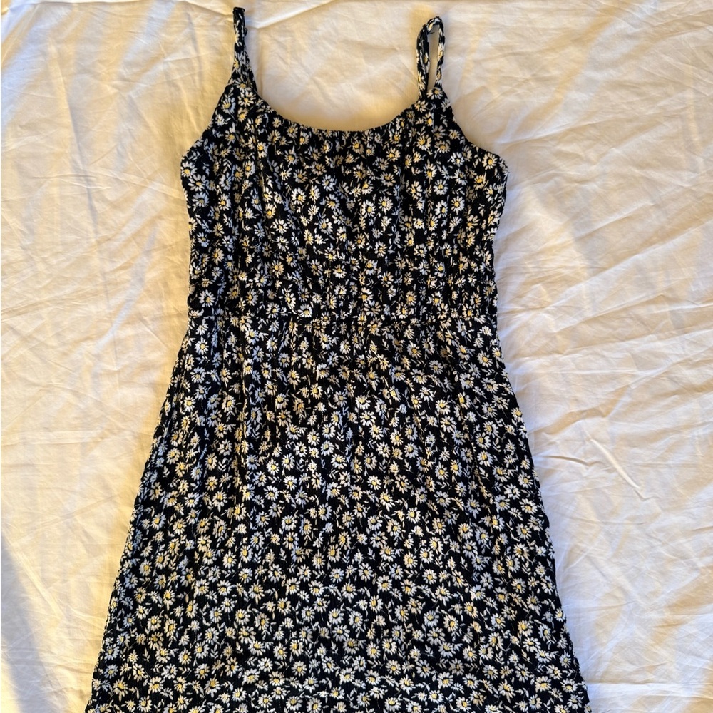 Art Class Navy and White Floral Dress